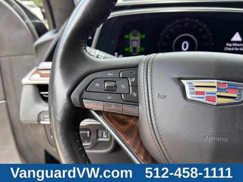 Used 2023 Cadillac Escalade Sport Platinum AWD/4WD image 18