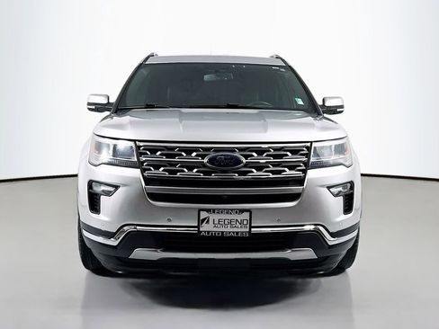 Used 2018 Ford Explorer Limited FWD image 2