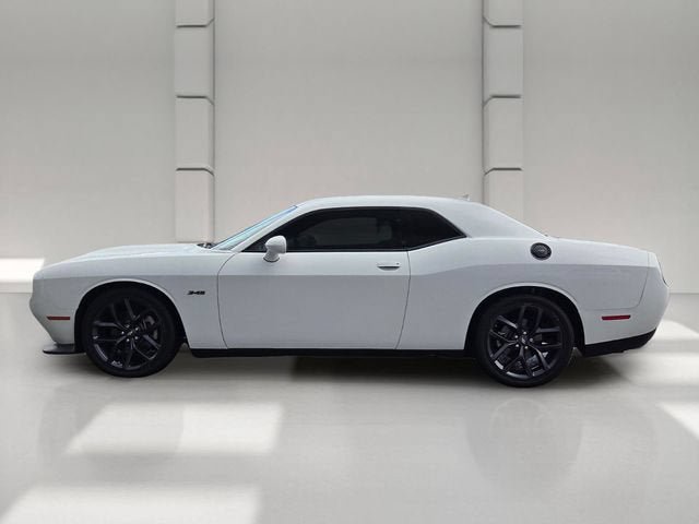 Used 2023 Dodge Challenger R/T w/ Blacktop Package RWD image 2