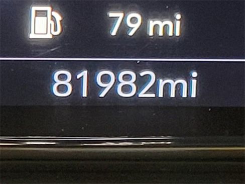 Used 2021 GMC Yukon Denali w/ Denali Premium Package image 42