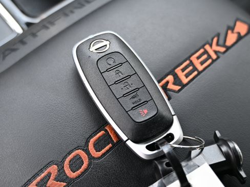 Used 2025 Nissan Pathfinder Rock Creek AWD/4WD image 31