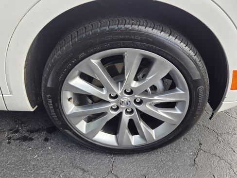 Used 2023 Buick Envision Avenir FWD image 12