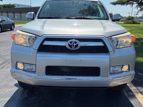 Used 2011 Toyota 4Runner Limited AWD/4WD image 7