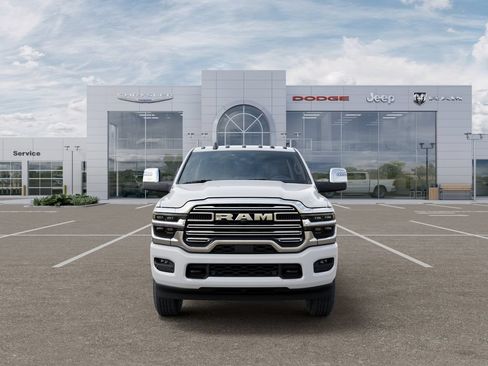 New 2026 RAM 2500 Laramie AWD/4WD image 7