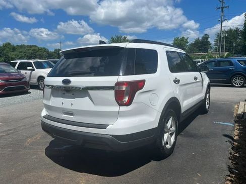 Used 2018 Ford Explorer FWD image 5