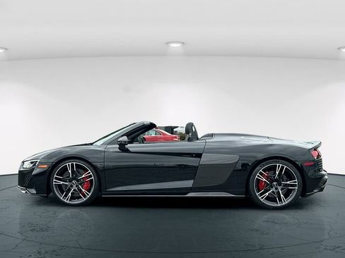 Used 2023 Audi R8 V10 performance image 4