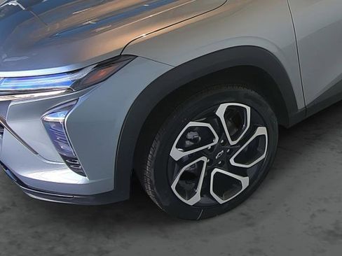 New 2026 Chevrolet Trax RS w/ Driver Confidence Package image 7