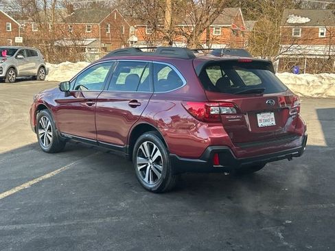 Used 2018 Subaru Outback 3.6R Limited image 3