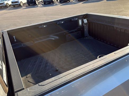 Used 2021 Toyota Tacoma SR5 image 9