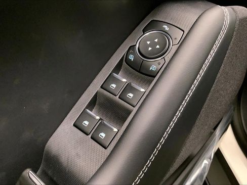 New 2026 Ford Mustang Mach-E Select RWD image 17