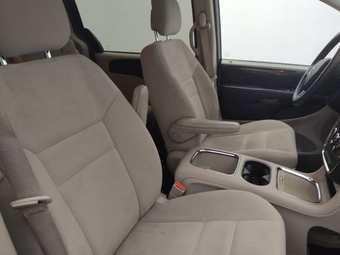 Used 2017 Dodge Grand Caravan SE w/ Power Window Group FWD image 21
