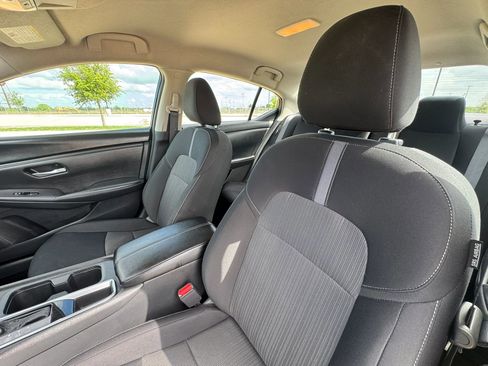 Used 2024 Nissan Sentra SV image 22