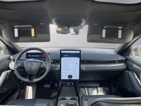 Certified 2025 Ford Mustang Mach-E GT image 3