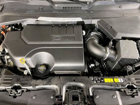 Used 2024 Land Rover Range Rover Evoque Dynamic SE image 9