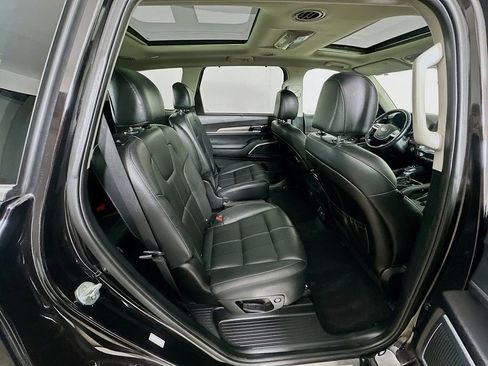 Used 2021 Kia Telluride SX w/ Towing Package image 8