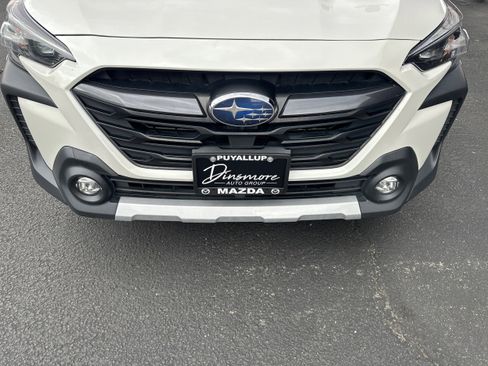 Used 2023 Subaru Outback Touring XT w/ Tech Package 3 AWD/4WD image 23