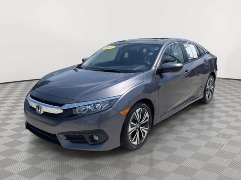 Used 2017 Honda Civic EX-T image 11