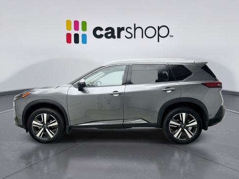 Used 2023 Nissan Rogue Platinum w/ Platinum Premium Package AWD/4WD image 2