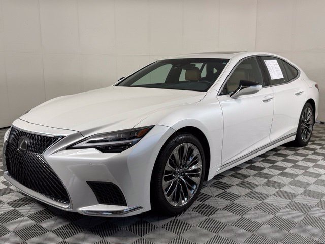 Used 2021 Lexus LS 500 RWD image 2