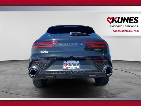 Used 2025 Genesis GV70 3.5T Sport AWD/4WD image 15