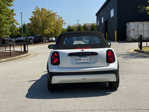 New 2026 MINI Cooper S image 39