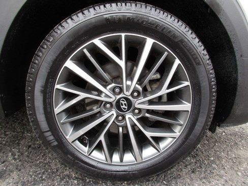 Used 2020 Hyundai Tucson SEL w/ Cargo Package AWD/4WD image 11