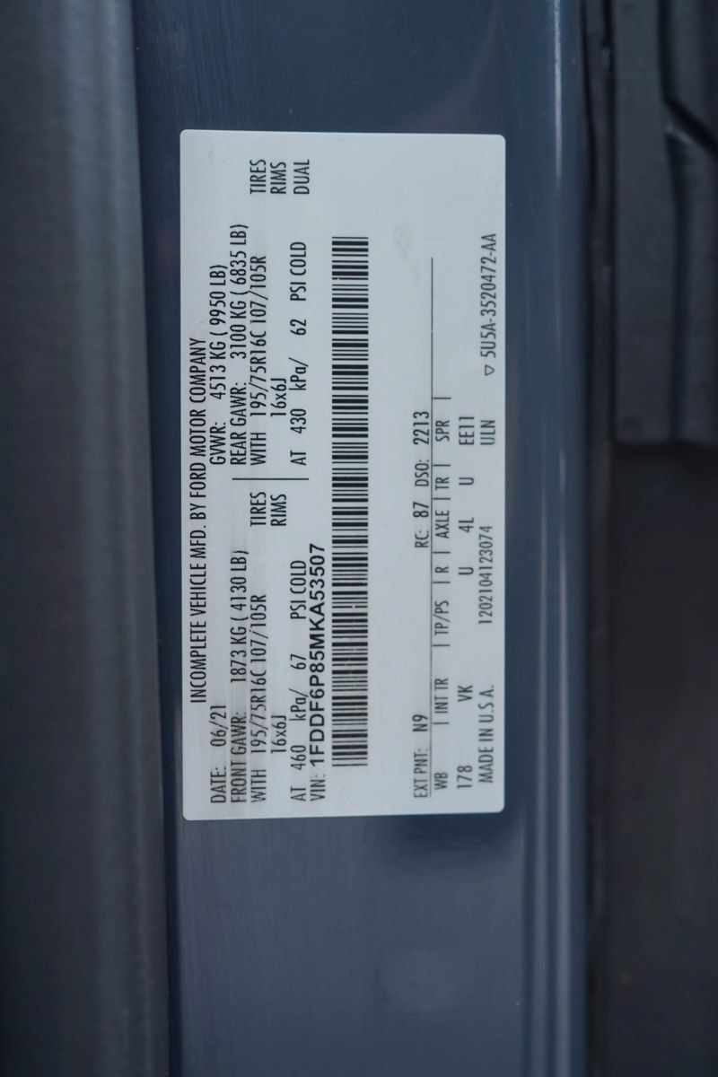 Used 2021 Ford Transit 350 DRW RWD image 26