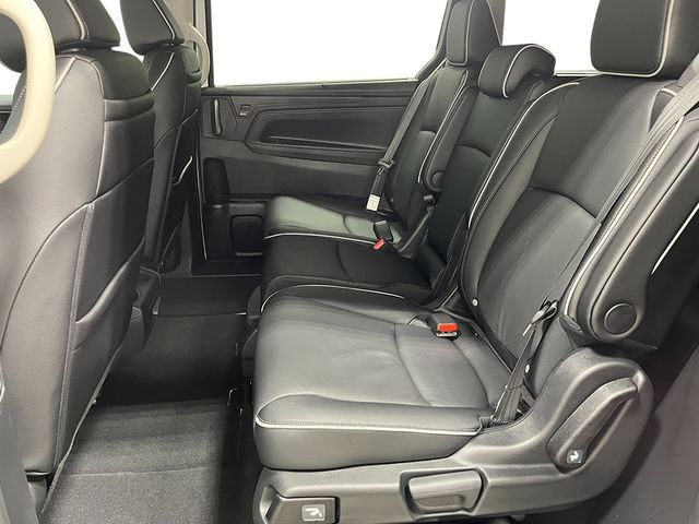 New 2027 Honda Odyssey Touring image 23