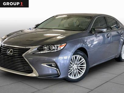 Used 2017 Lexus ES 350 w/ Premium Package