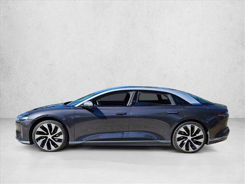 Used 2022 Lucid Air Grand Touring image 9