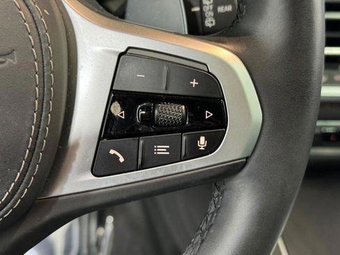 Used 2021 BMW X7 M50i image 35