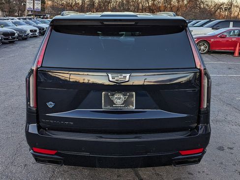 Used 2023 Cadillac Escalade Sport Platinum w/ LPO, Floor Liner Package image 8