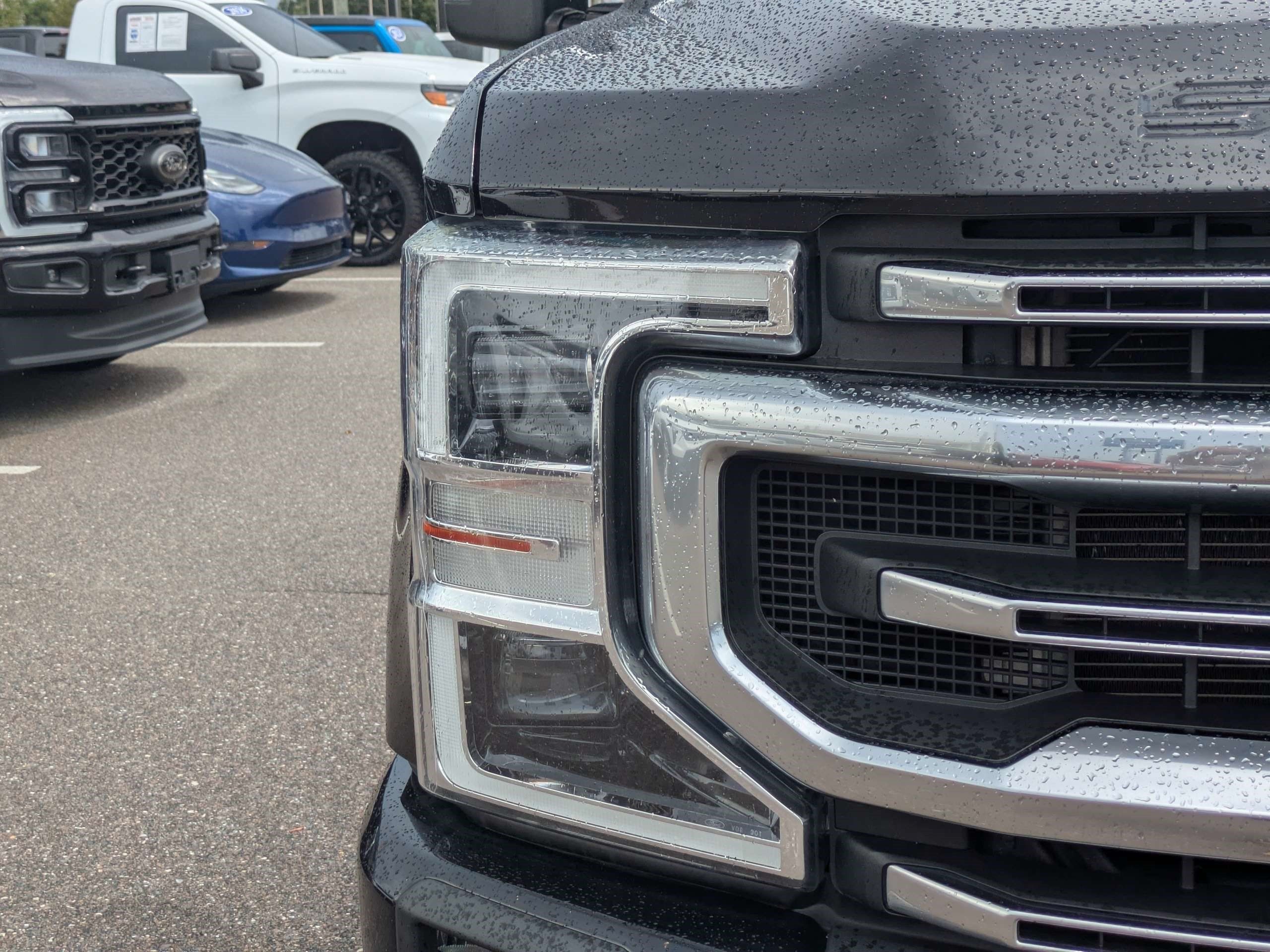 Used 2021 Ford F350 Platinum AWD/4WD image 9