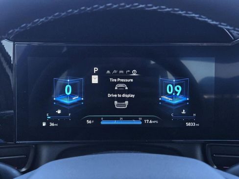 Used 2025 Hyundai Elantra N image 9