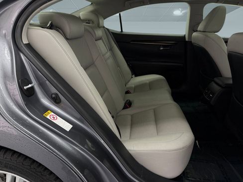 Used 2014 Lexus ES 350 w/ Premium Package image 24