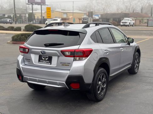 Used 2022 Subaru Crosstrek 2.5i Sport w/ Moonroof Package image 6