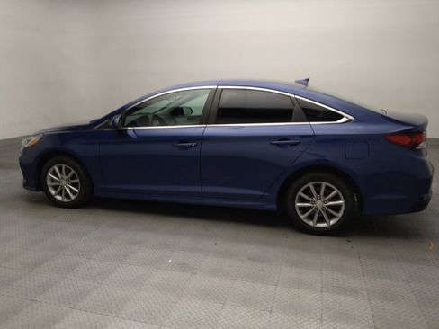 Used 2019 Hyundai Sonata SE FWD image 3