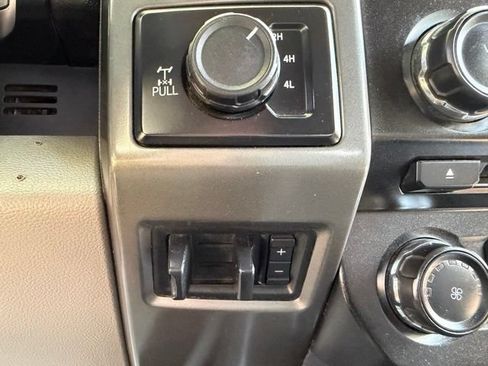 Used 2018 Ford F350 XLT w/ XLT Value Package AWD/4WD image 18