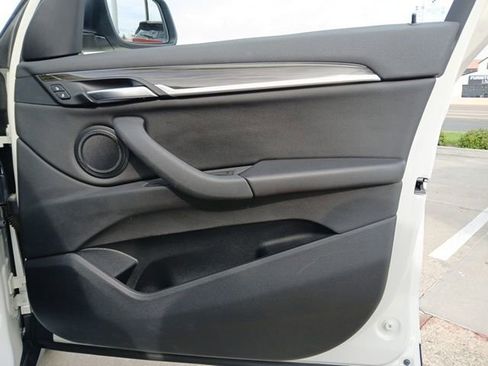 Used 2022 BMW X1 sDrive28i w/ Convenience Package image 17