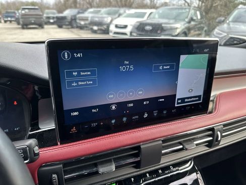 Used 2025 Lincoln Corsair Reserve FWD image 16