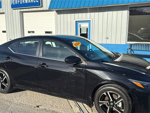 Used 2024 Nissan Sentra SV w/ All-Weather Package image 3