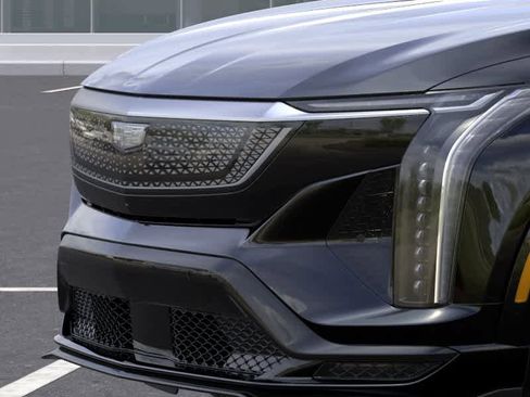 New 2026 Cadillac Optiq V AWD/4WD image 13