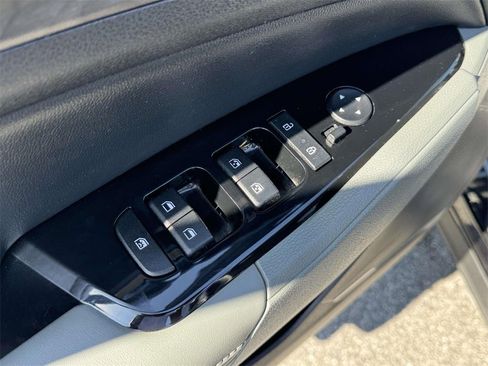 Used 2023 Kia Sportage X-Line image 17