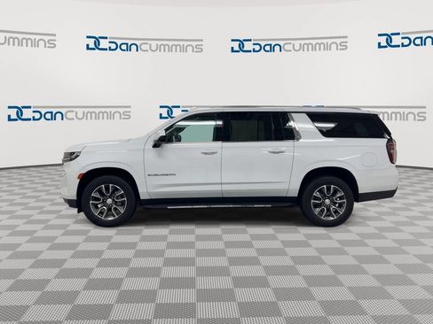 Used 2021 Chevrolet Suburban LT AWD/4WD image 5
