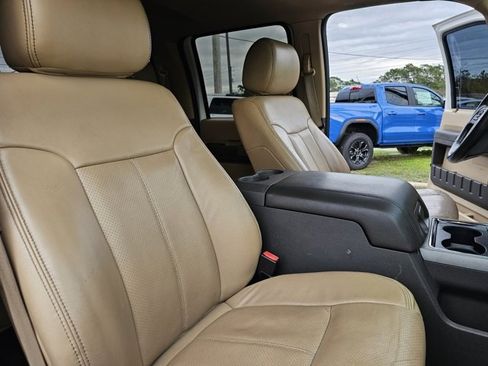 Used 2016 Ford F350 Lariat w/ Lariat Ultimate Package image 18