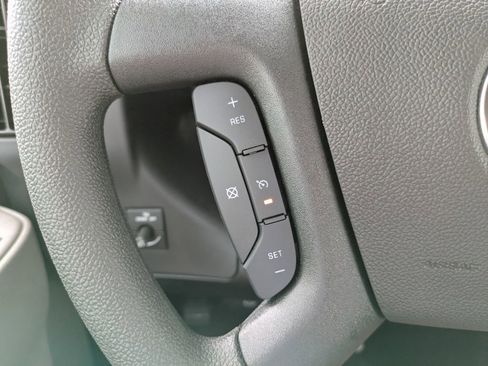 New 2025 Chevrolet Express 3500 w/ Power Convenience Package image 22