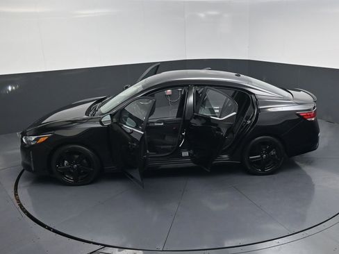 Used 2025 Nissan Sentra SR image 25