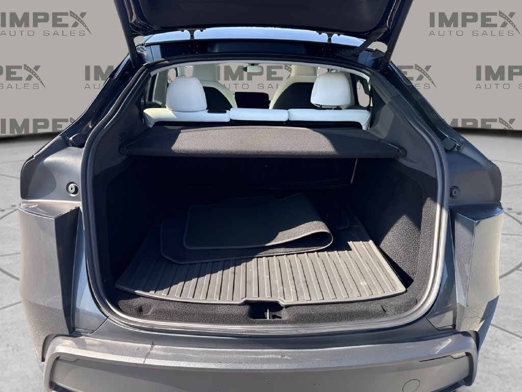 Used 2026 Tesla Model Y Long Range RWD image 26