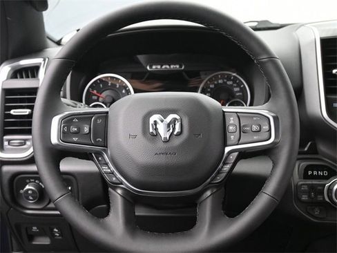 New 2026 RAM 1500 4x4 Crew Cab image 28