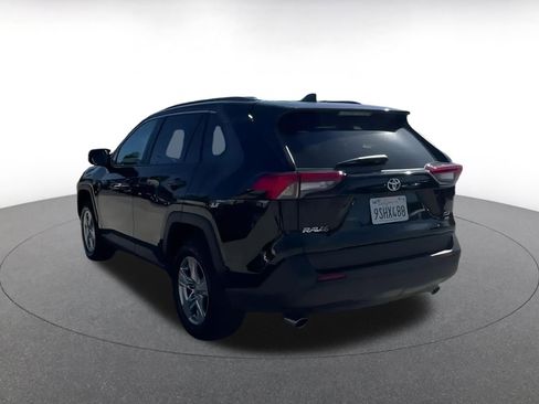 Used 2025 Toyota RAV4 XLE image 11